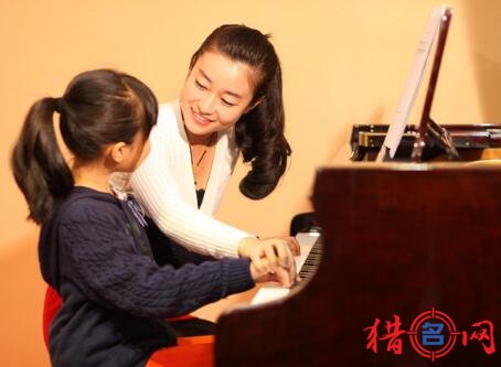 钢琴艺术培训中心起名